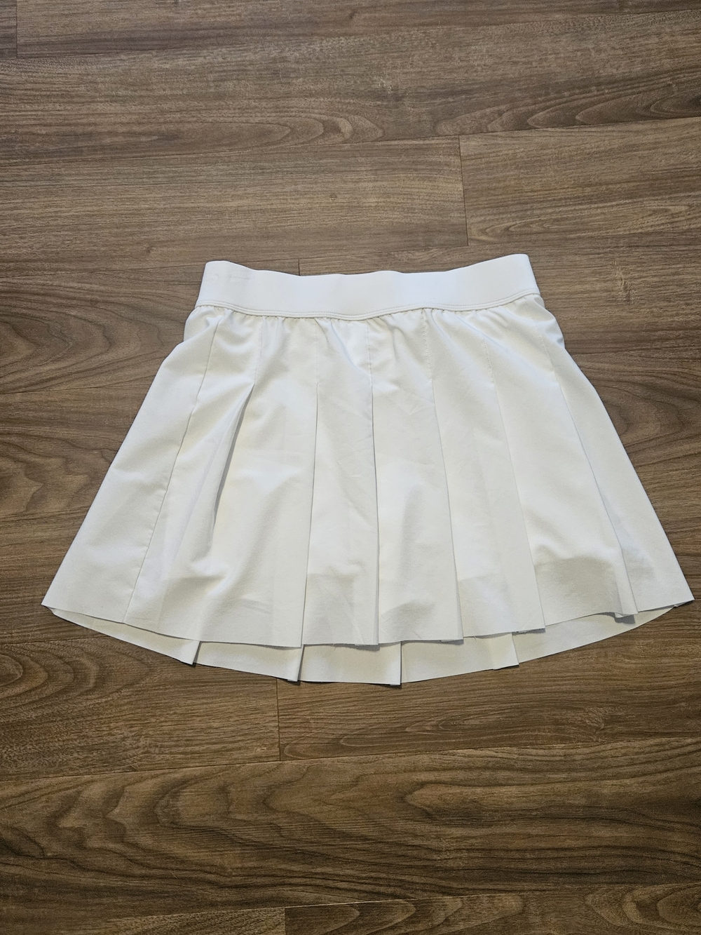 Fabletocs Women's White Pleated Tennis Skirt